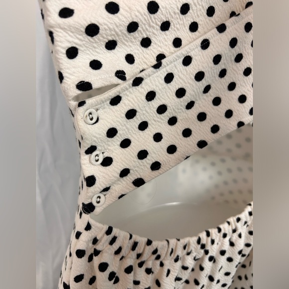 Anthropologie stretch cotton white polka dot cross back  summer dress. Size 12. - Picture 6 of 10